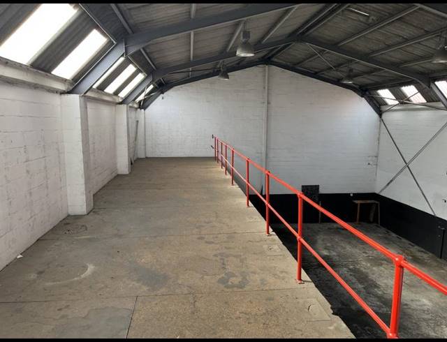 INDUSTRIAL PROPERTY TO RENT IN KILLARNEY GARDENS